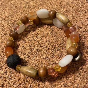 Cool wrap bracelet with lava diffuser bead